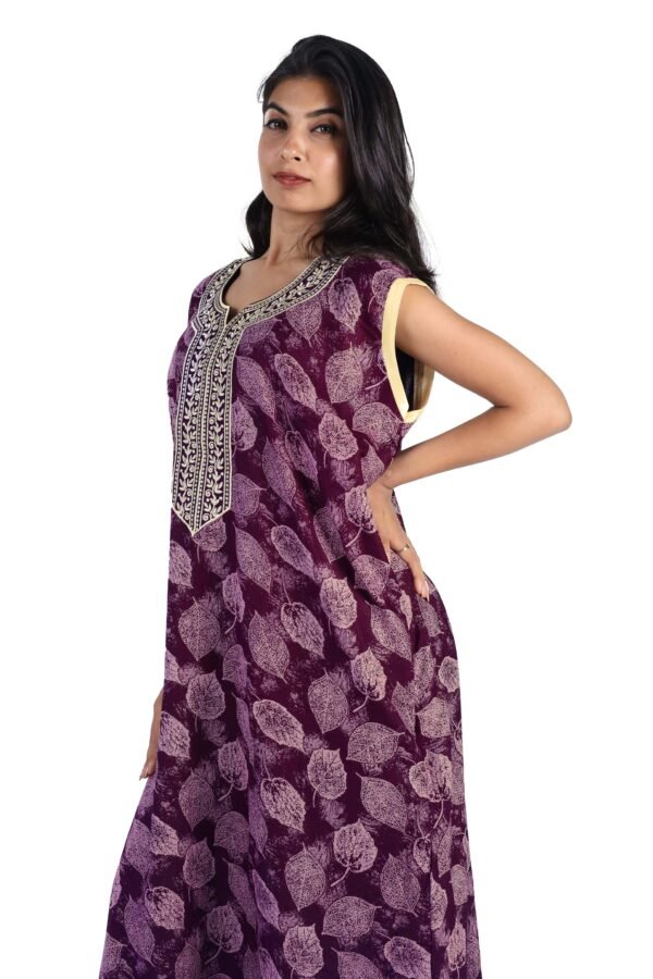 Alpine sleeveless Nighty - Image 2