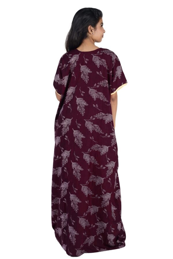 Saft Alpine Embroidery Nighty - Image 4
